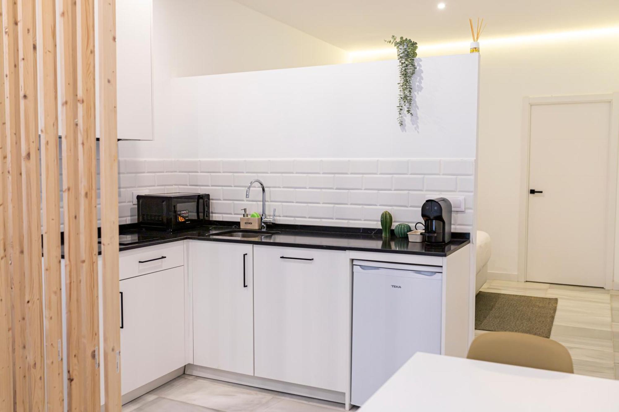Resolana Suites Севилья Экстерьер фото