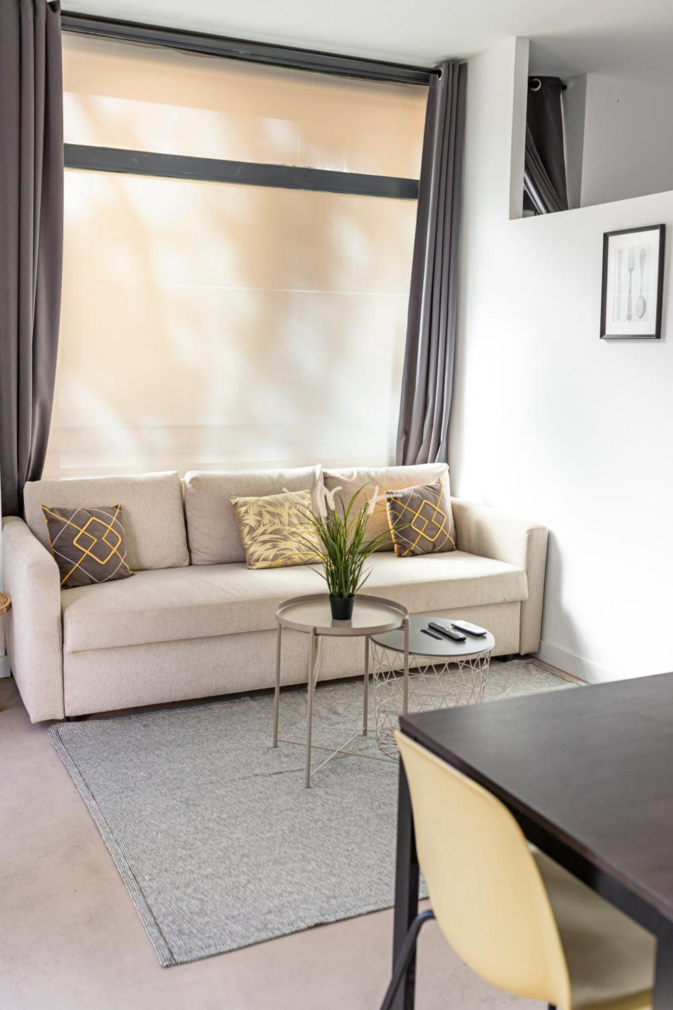 Resolana Suites Севилья Экстерьер фото
