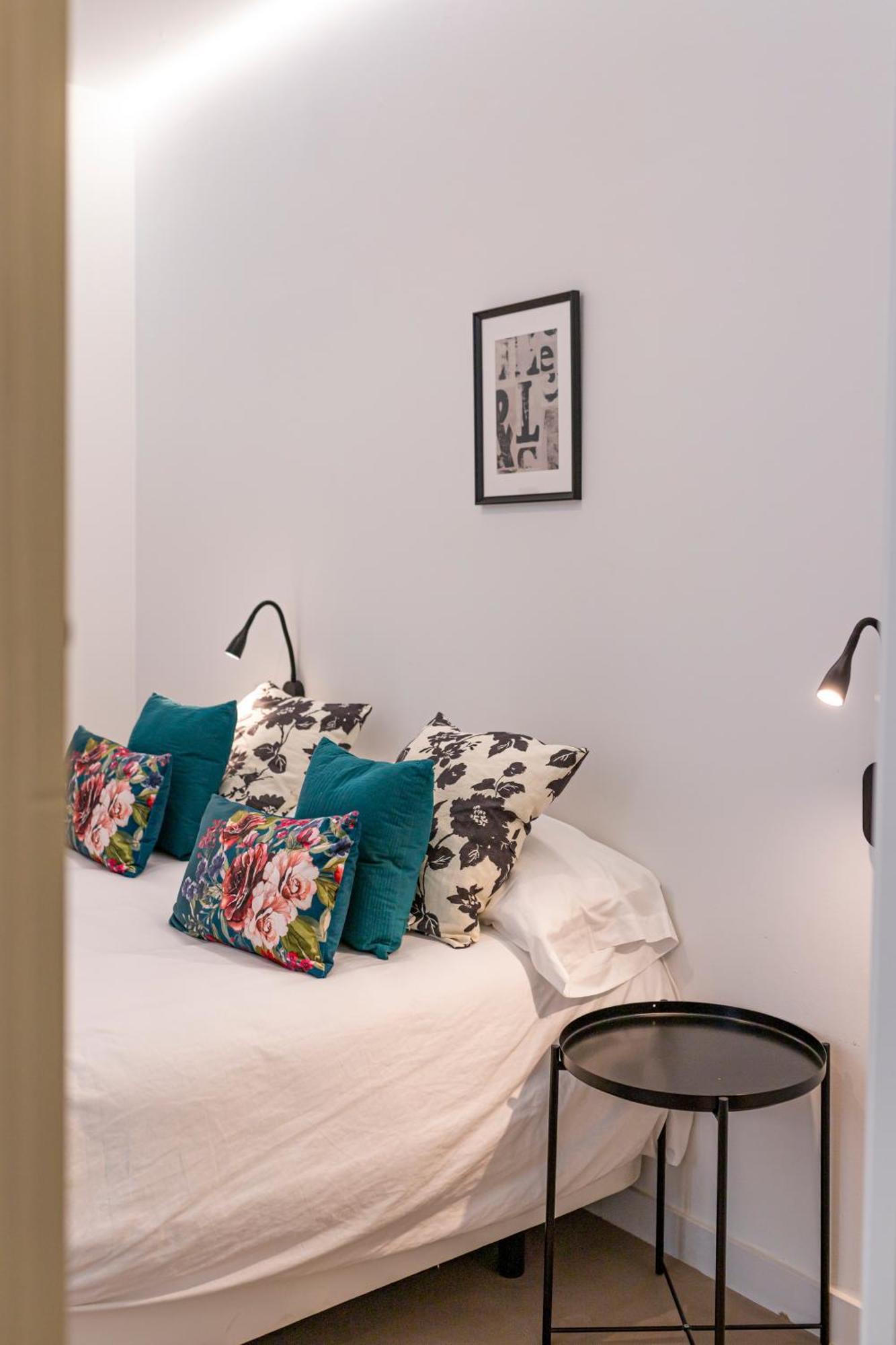 Resolana Suites Севилья Экстерьер фото