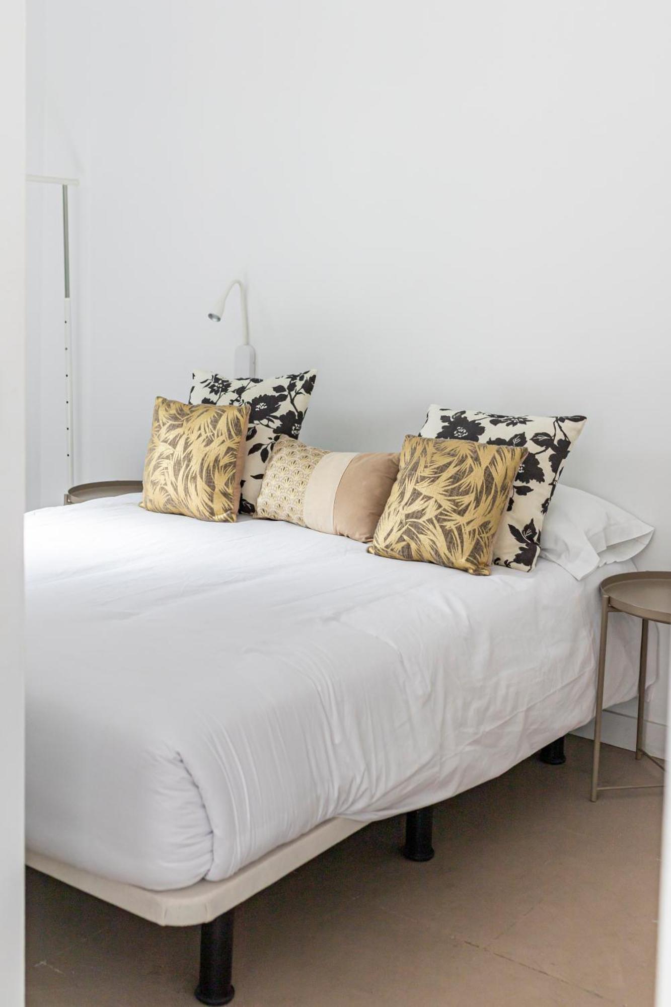 Resolana Suites Севилья Экстерьер фото