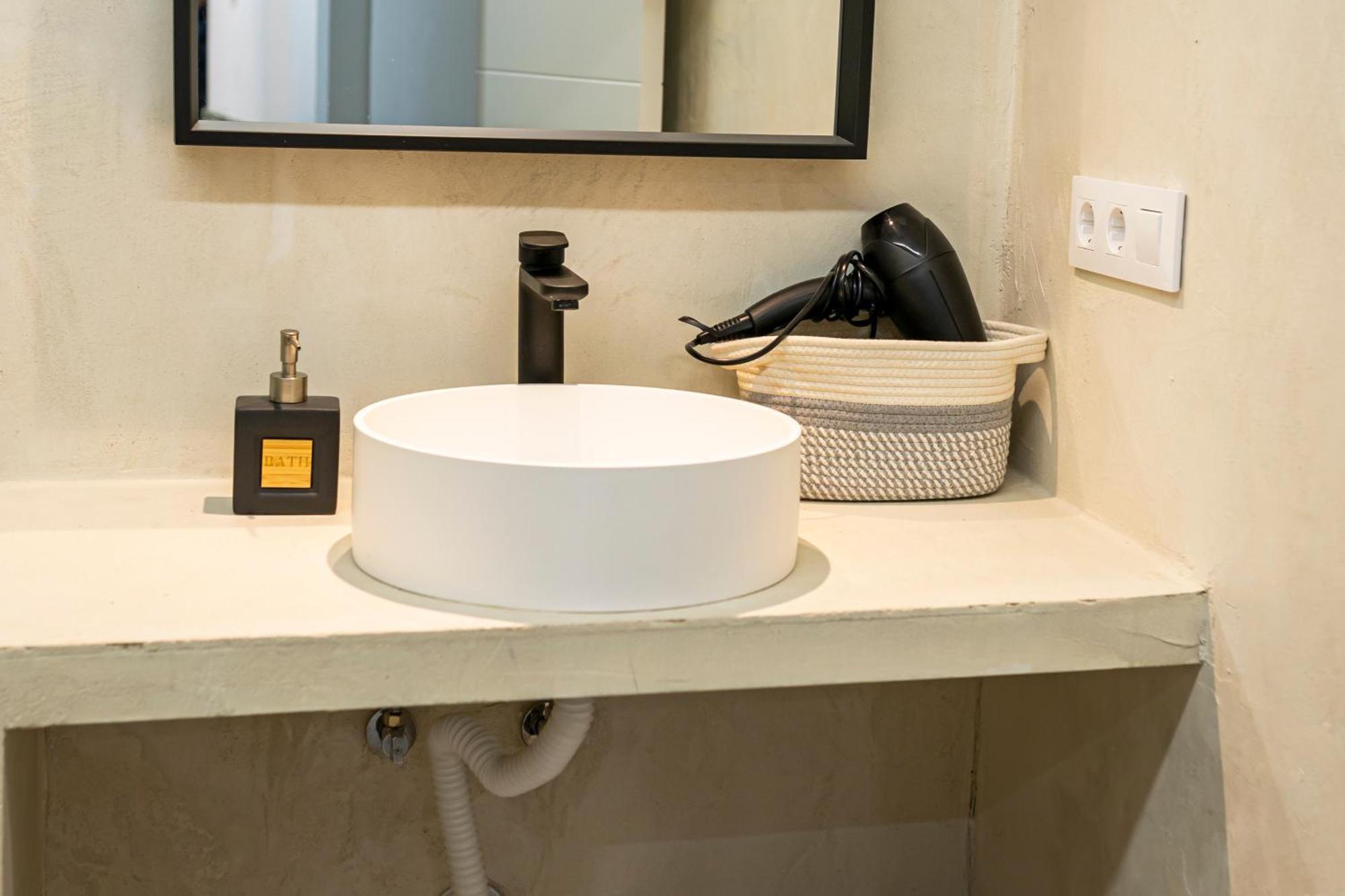 Resolana Suites Севилья Экстерьер фото